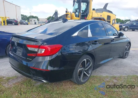 2018 Honda Accord Sport z USA, uszkodzony, nr VIN 1HGCV1F37JA133826